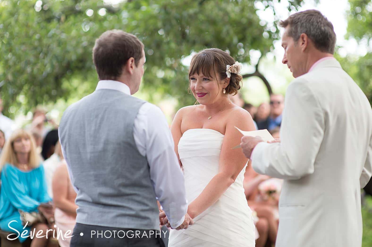 Kristin & Brett | Treaty Oak Park » Séverine Photography