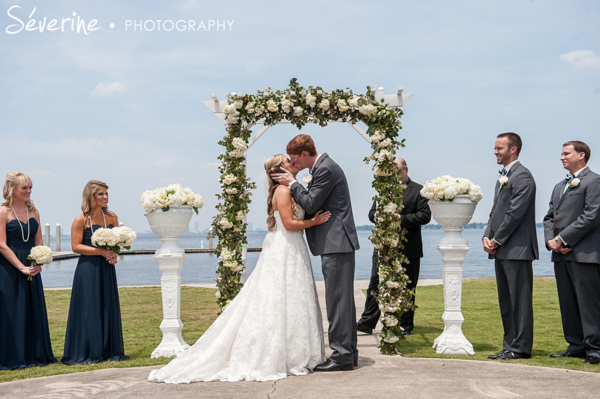 Courtney & Christopher | Timuquana Country Club Â» SÃ©verine Photography